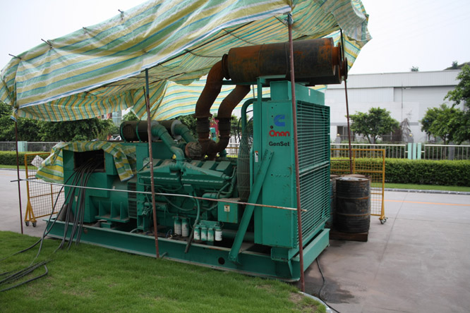 卫滨康明斯发电机租用：安全、高效、便捷！